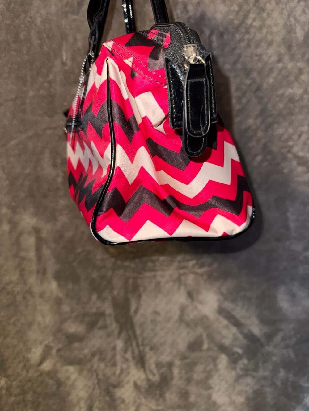 Caboodles Chevron Print Cosmetic Travel Tote Bag - Picture 8 of 10